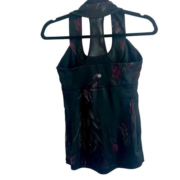 LULULEMON 6 Scoop Neck Tank MIDNIGHT IRIS Black Floral Top Racerback Size 6 - Picture 3 of 8